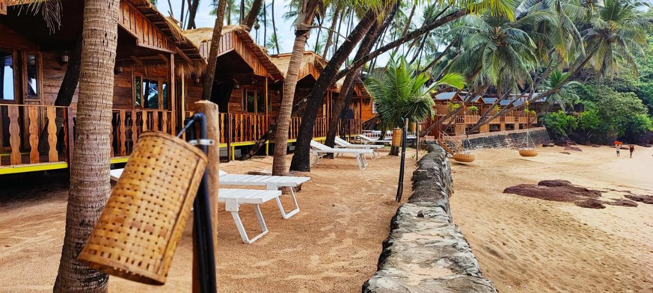 Sea Front Cottages Little Khola Cola Exterior foto